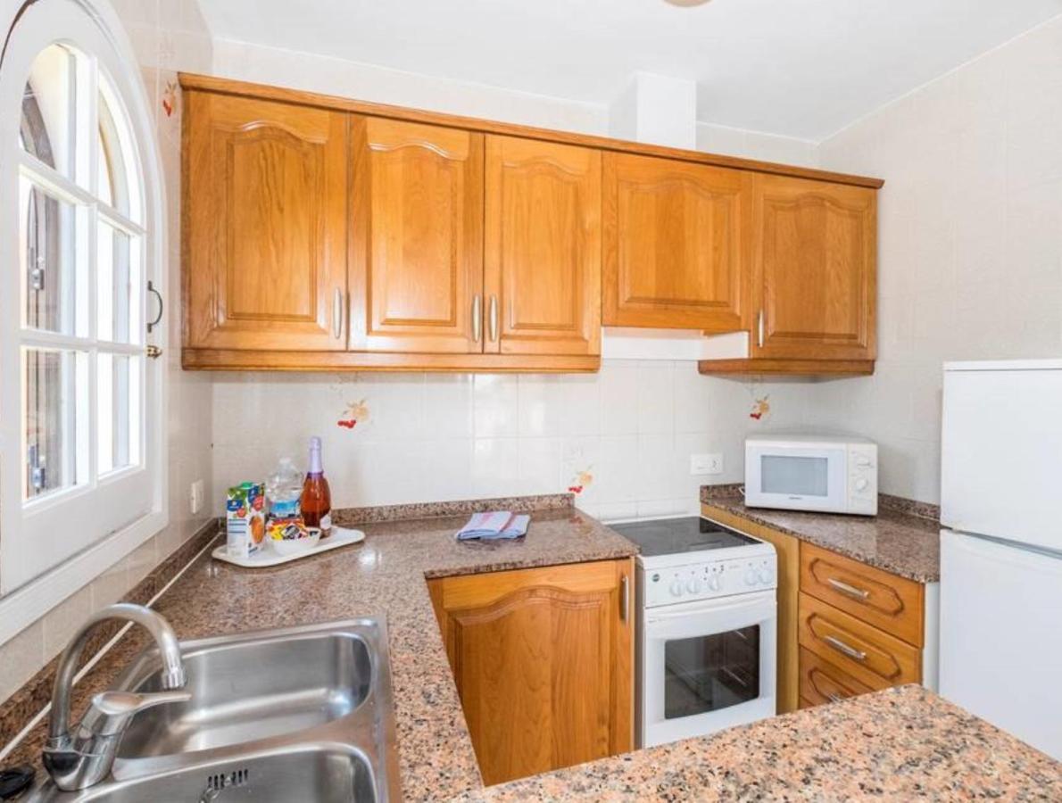 Apartamentos Girasols Gardens Sup 2-F Son Bou Esterno foto